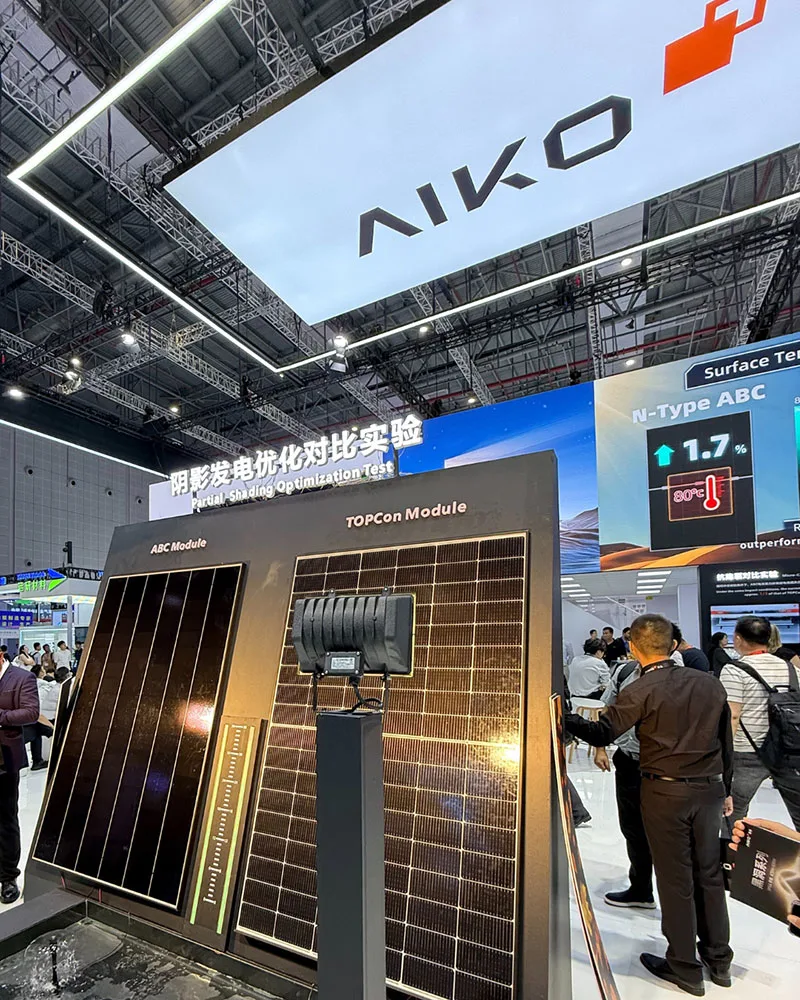 Aiko-ABC-module-vs-TOPCon-solar-panel.jpg